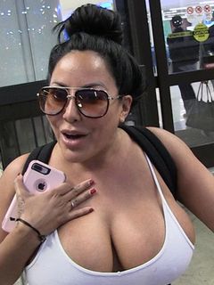Kiara Mia